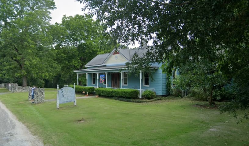 Nature's Oasis Animal Hospital