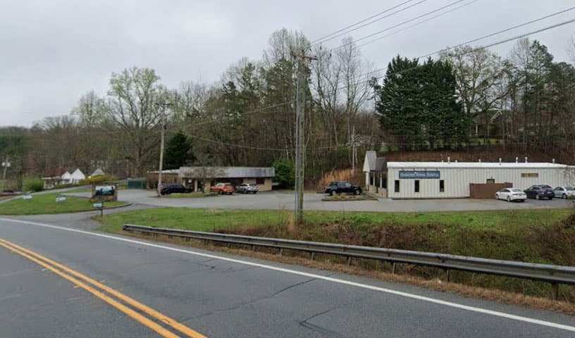 Hiawassee Animal Hospital