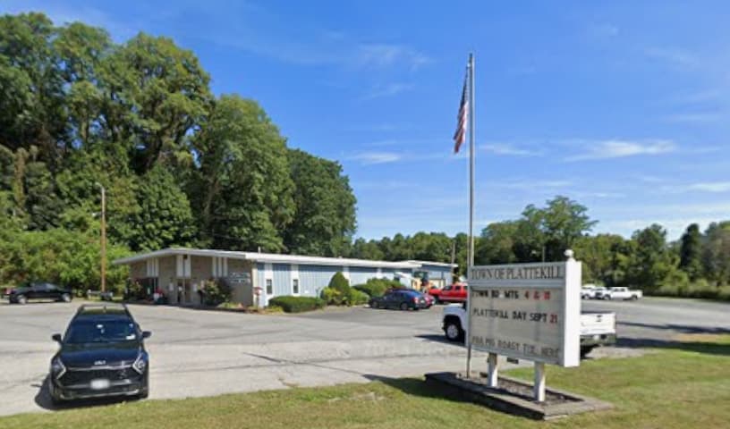 Plattekill Dog Shelter