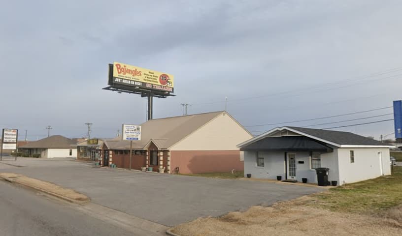 Shoals Animal Hospital