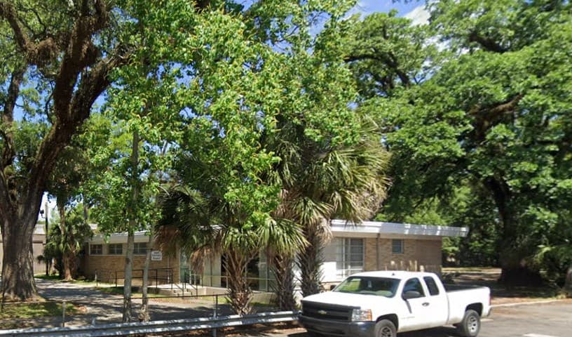 Loop Veterinary Hospital