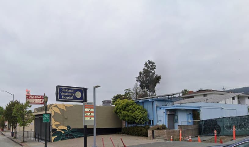 Oakland Veterinary Hospital