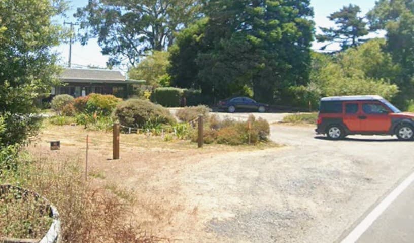 Point Reyes Animal Hospital