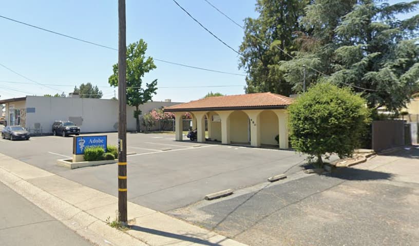 Adobe Animal Hospital & Laser Surgery Center