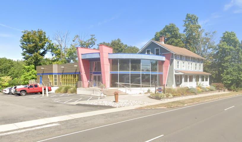 Yalesville Veterinary Hospital
