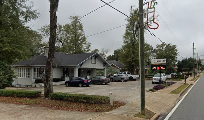 Farm and Pet Veterinary Clinic
