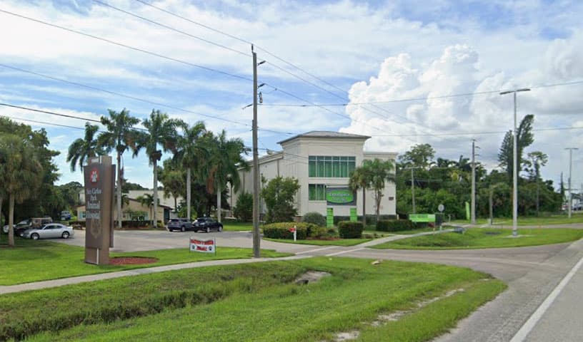 San Carlos Park Animal Hospital & Urgent Care