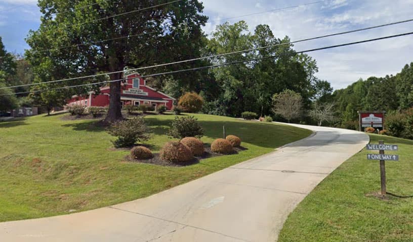Red Barn Veterinary Hospital