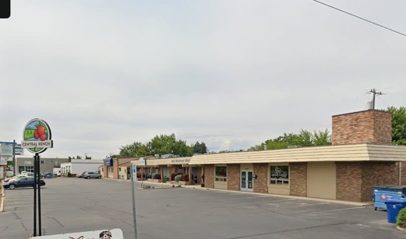 Ada Veterinary Hospital