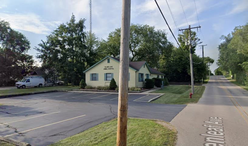 Island Lake Veterinary Clinic