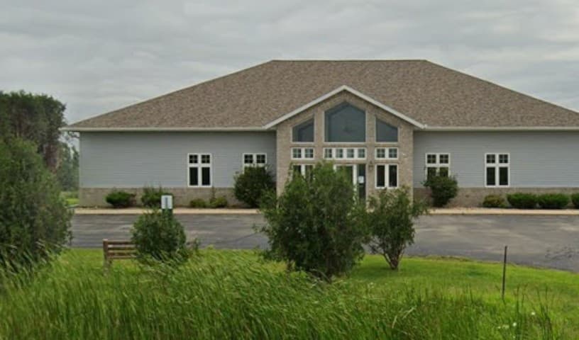 Avenue of the Saints Animal Hospital