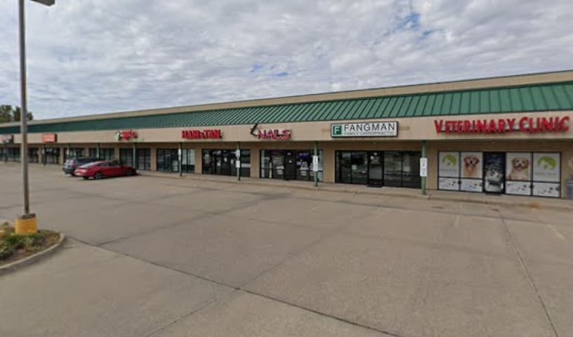 Grimes Plaza Veterinary Clinic