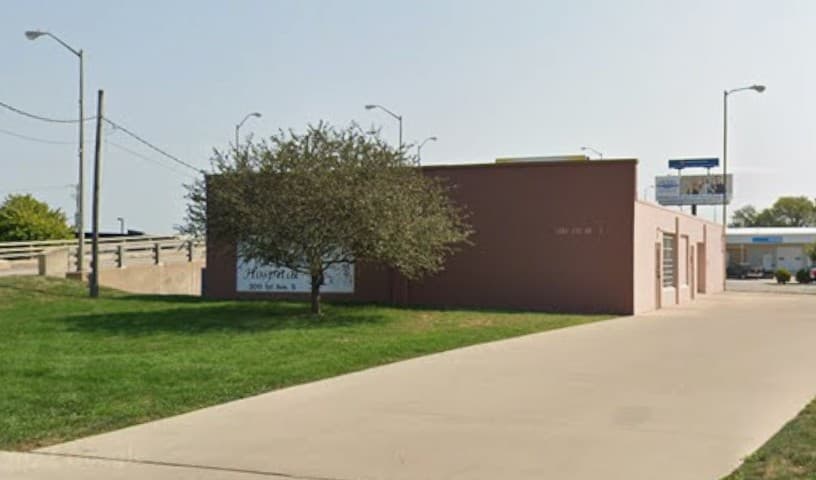 East Lawn Animal Hospital