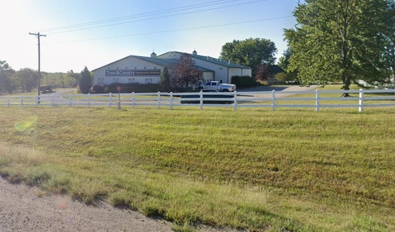 Town & Country Equine & Pet Hospital