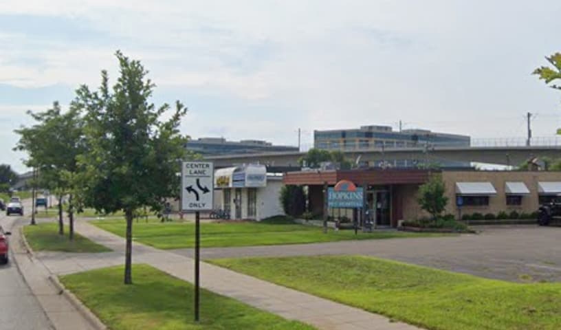 Hopkins Pet Hospital