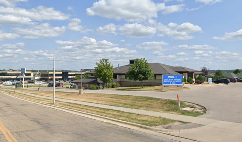VCA Cascade Animal Medical Center & Inn