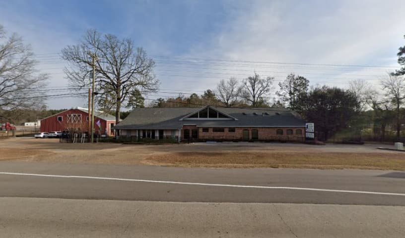 Pine Belt Veterinary Hospital and Kennel