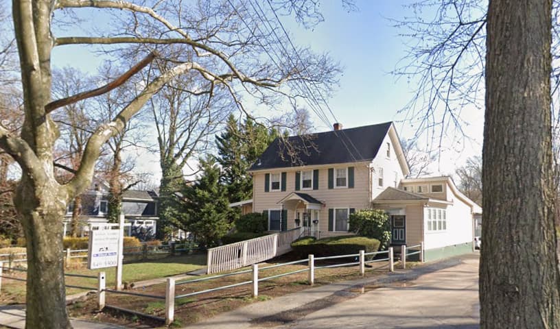Amboy Avenue Animal Hospital