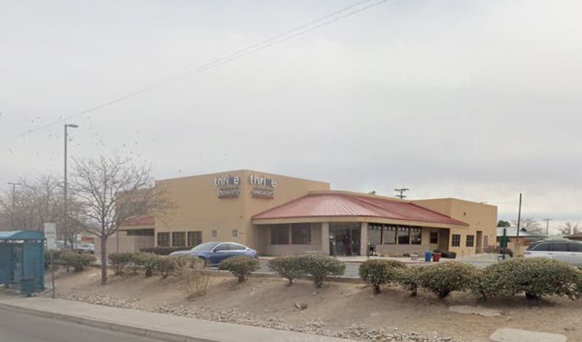 Thrive Pet Healthcare Specialists - Albuquerque
