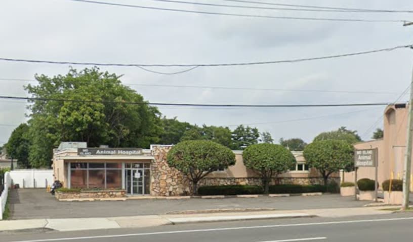 Mid Island Animal Hospital