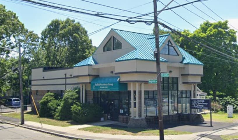 Suffolk Veterinary Group Animal Wellness & Laser Surgery Center