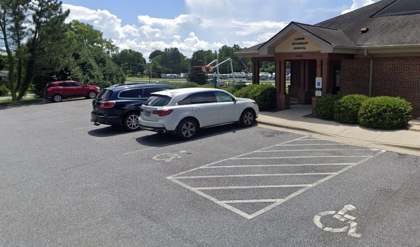 Lenoir Veterinary Hospital