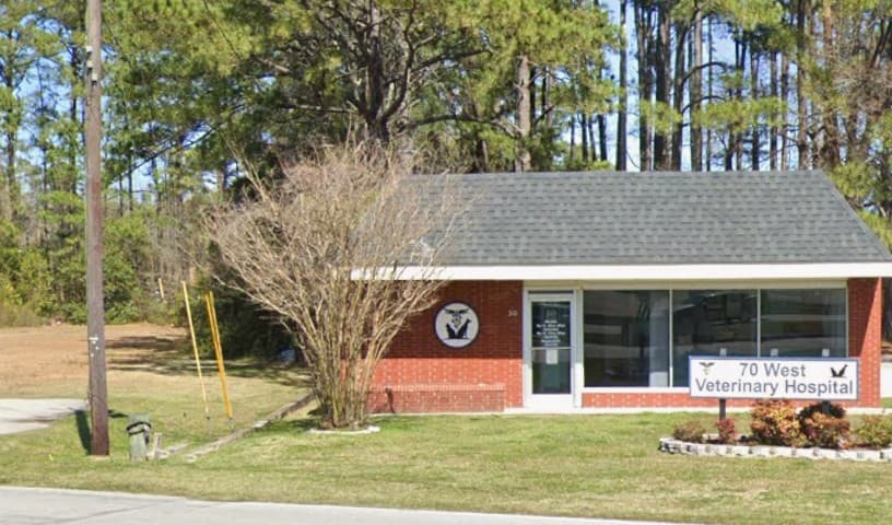 70 West Veterinary Hospital