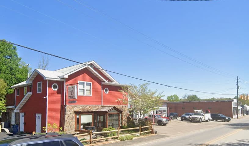 Balsam Animal Hospital