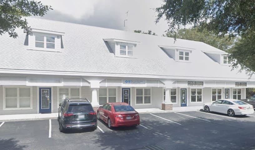 Four Oaks Pet Hospital