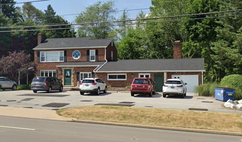 Lake Cable Animal Hospital