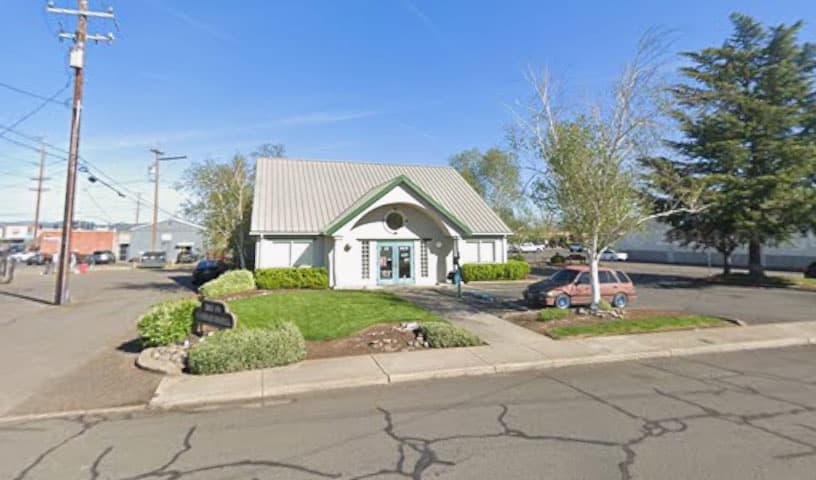 Roxy Ann Veterinary Hospital