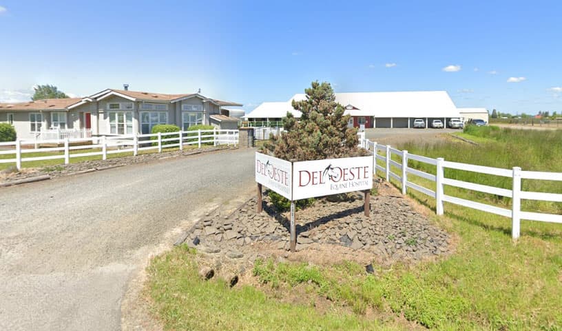 Del Oeste Equine Hospital