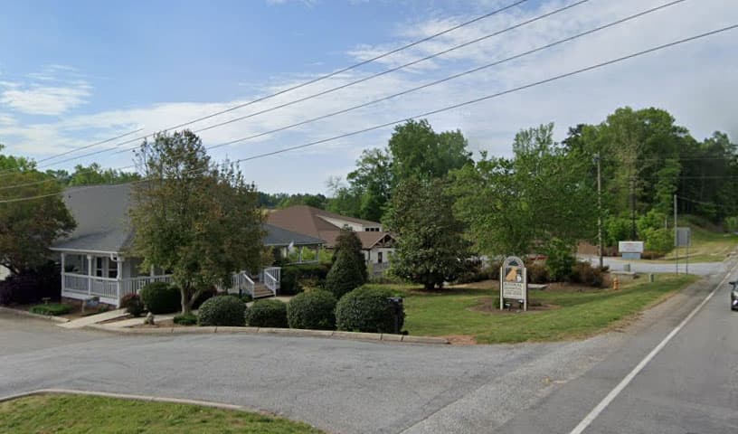 Holly Tree Animal Hospital