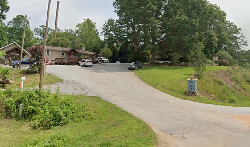 Golden Corner Veterinary Hospital