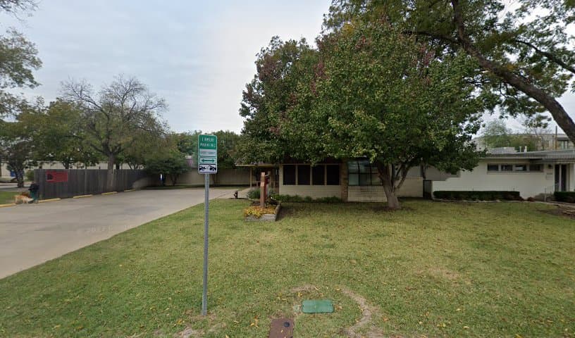 Mellina Animal Hospital