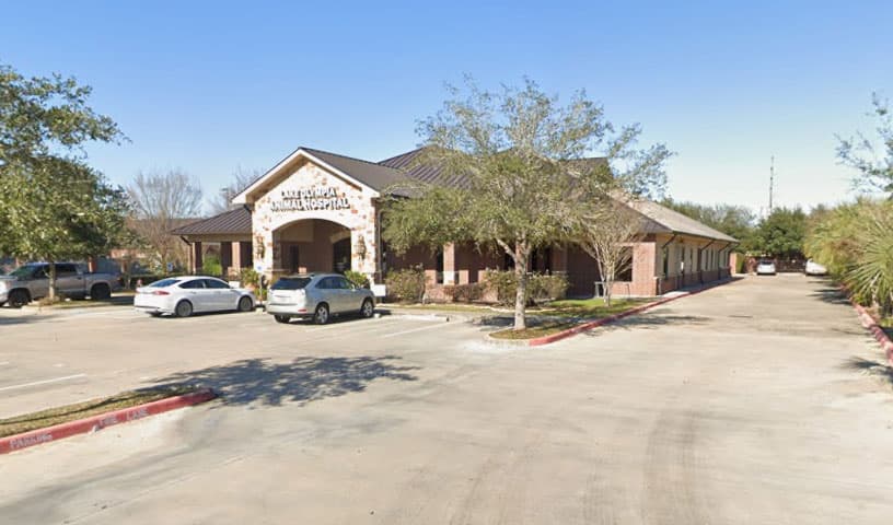 Lake Olympia Animal Hospital