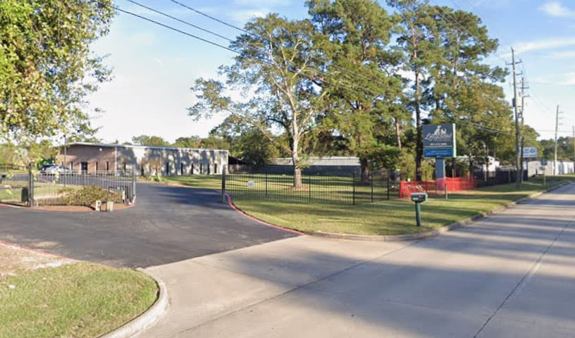 Longwood Animal Hospital & Pet Resort
