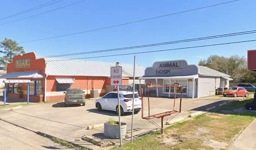 East Bernard Animal Hospital