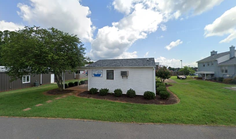 Lake Forest Animal Hospital