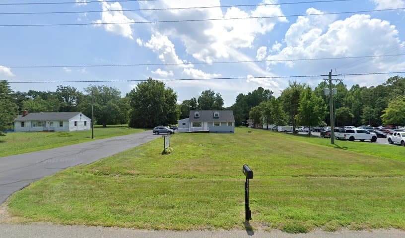 Lee Davis Veterinary Hospital