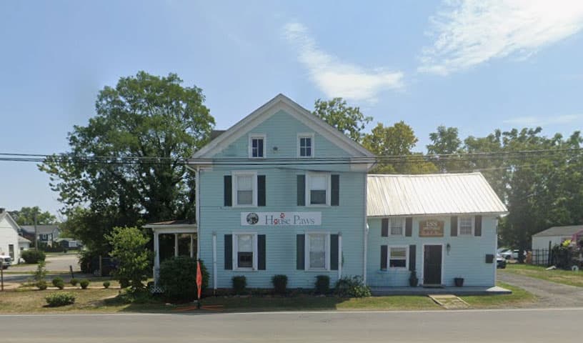House Paws Animal Hospital - Lovettsville