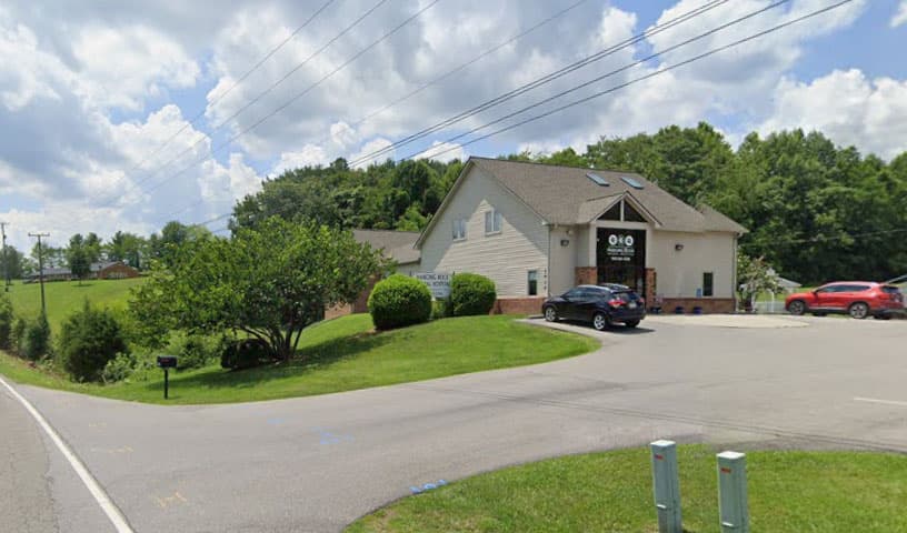 Hanging Rock Animal Hospital