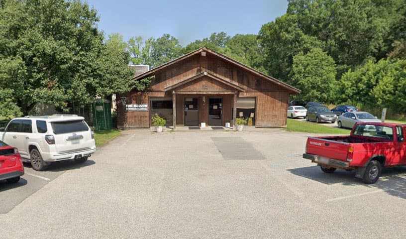 Pine Meadow Veterinary Hospital