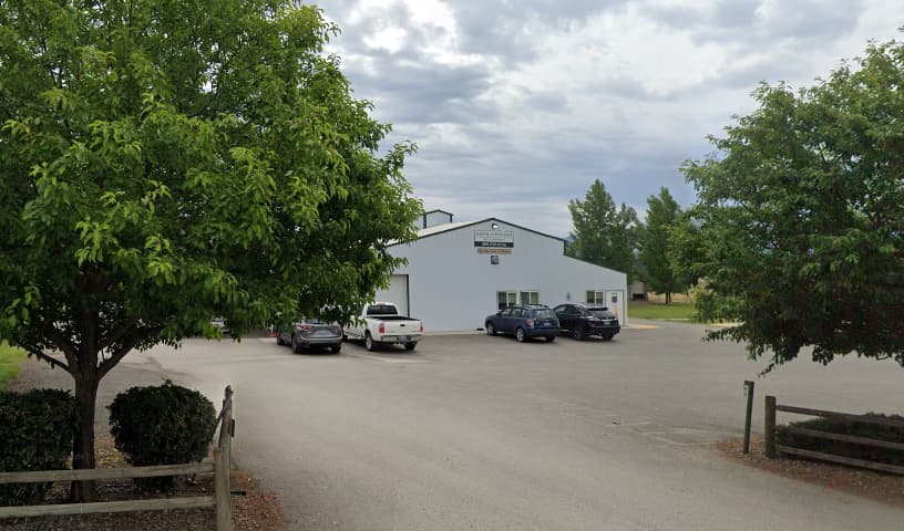 McKinlay & Peters Equine Hospital