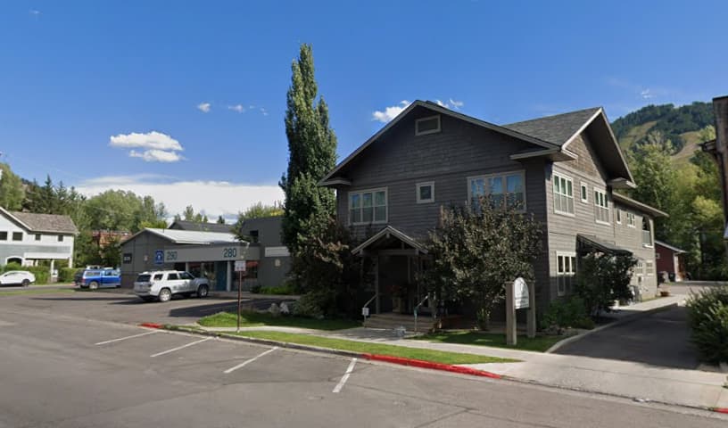 Jackson Animal Hospital
