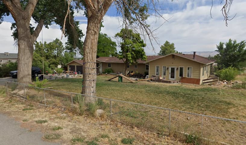 Gunnison Kennels