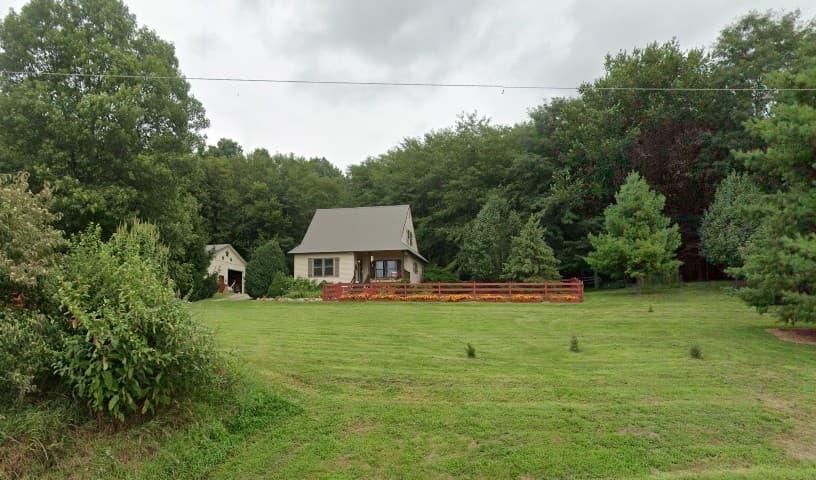 2nd Hand Ranch & Rescue