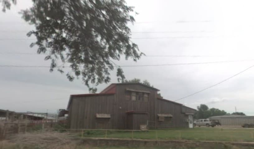 Medicine Lodge Livestock Inc
