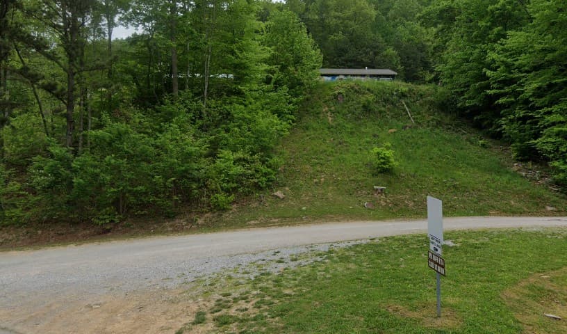 Leslie County Animal Shelter