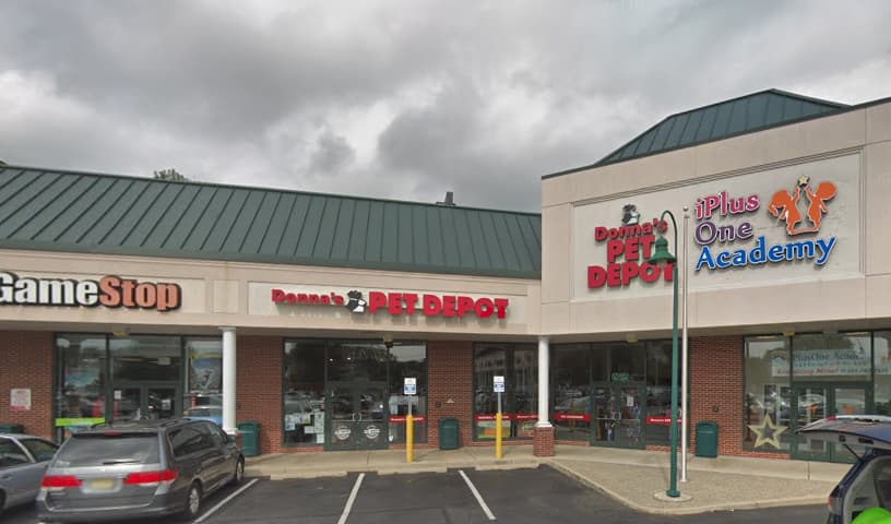 Donna's PET DEPOT